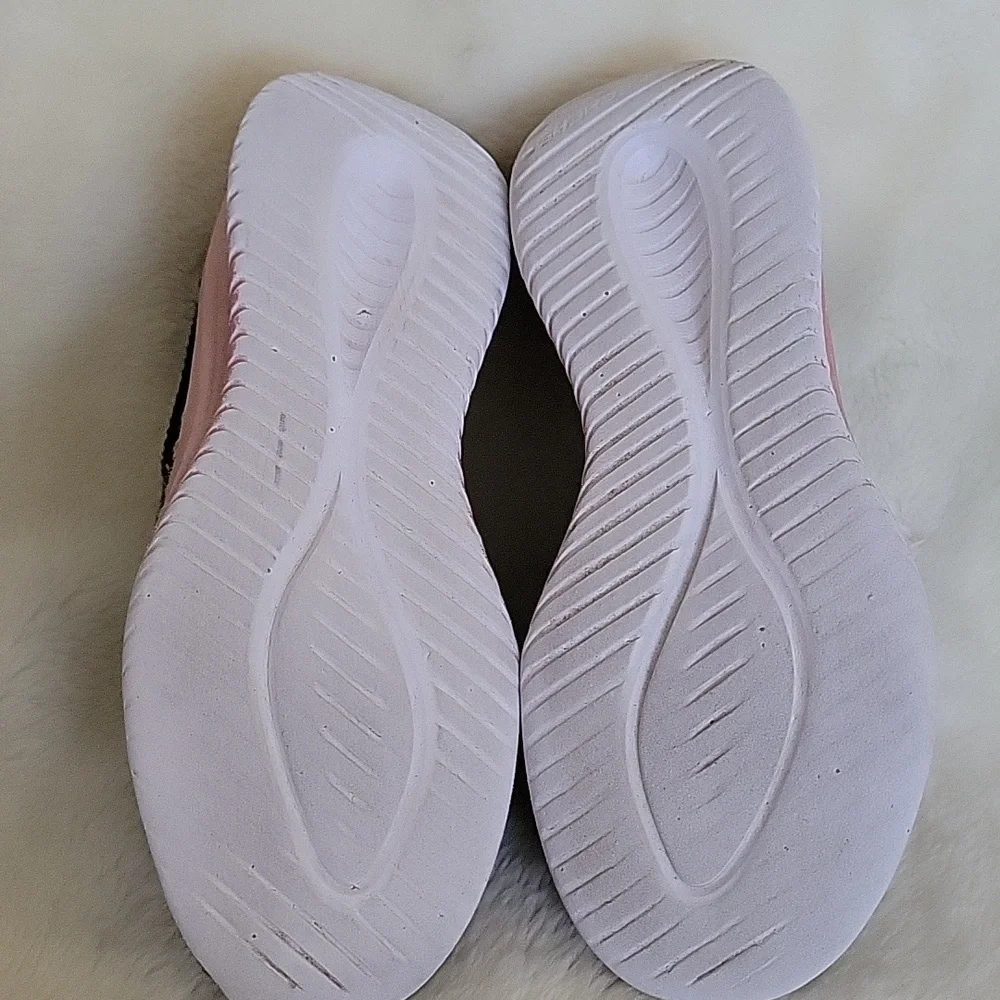 SKECHERS Kids' Ultra Flex Slip On Sneaker Little/Big Kid - Picture 8 of 15